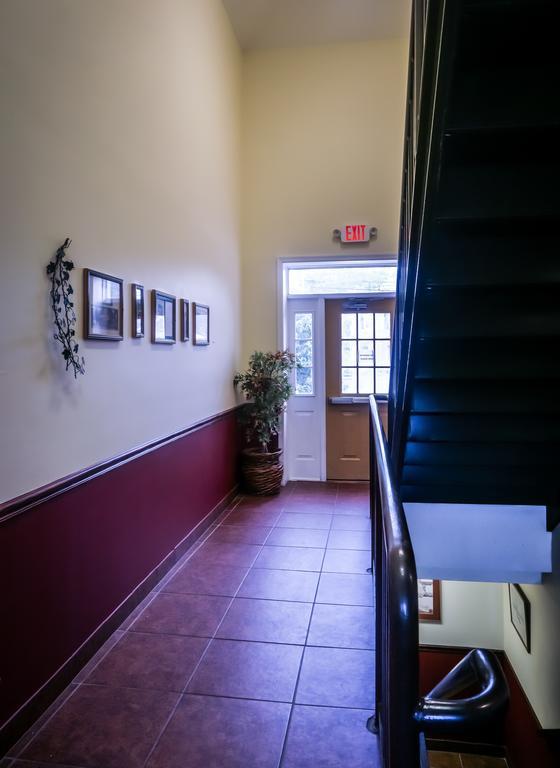 Cocoa Country Inn Hershey Bagian luar foto
