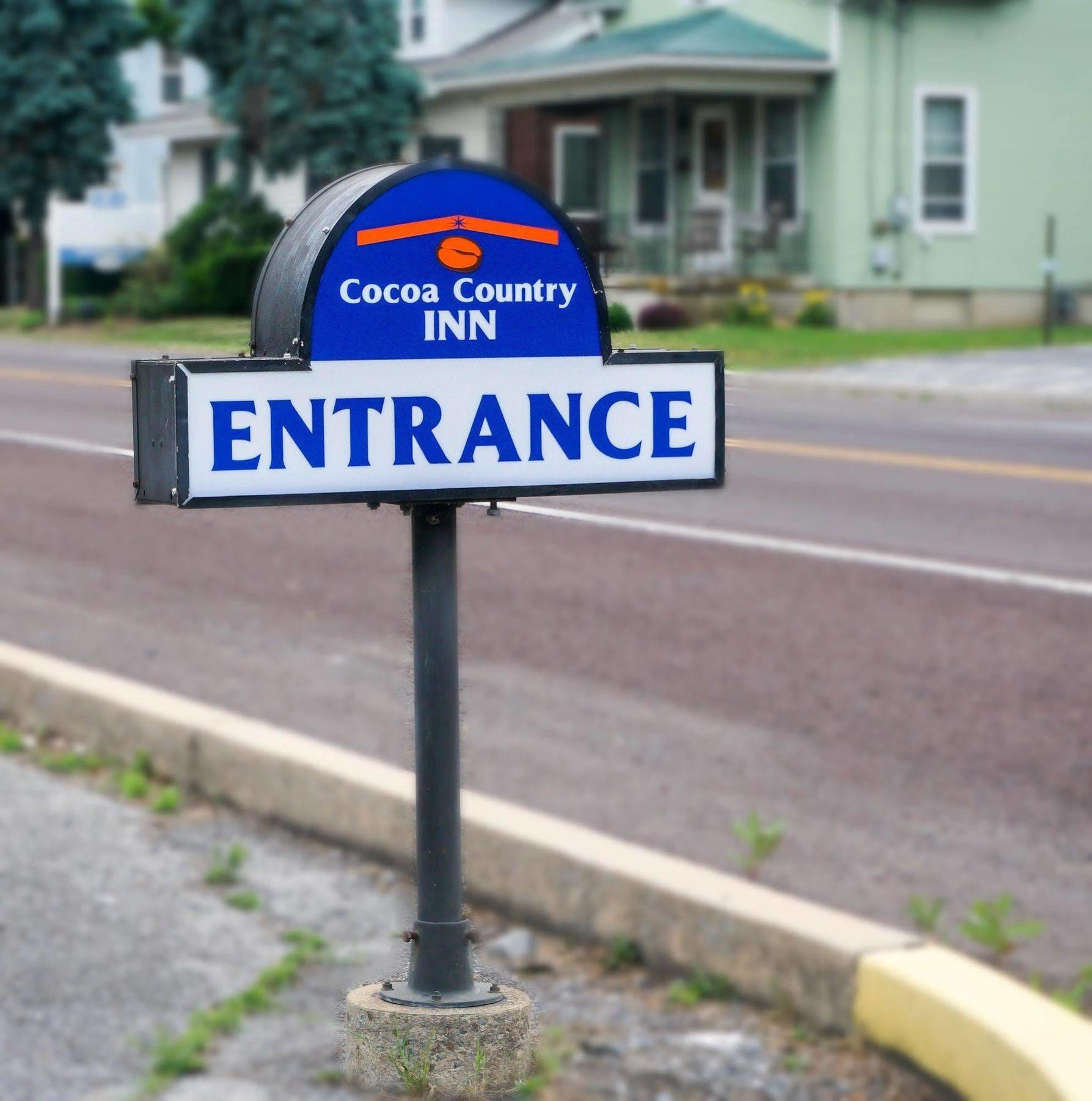 Cocoa Country Inn Hershey Bagian luar foto